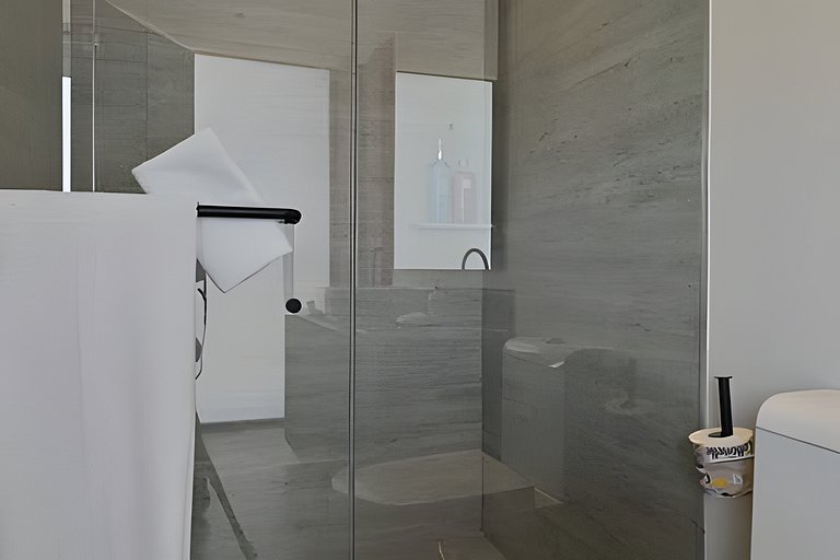 Hidalgo Residences 9B by Del Mar