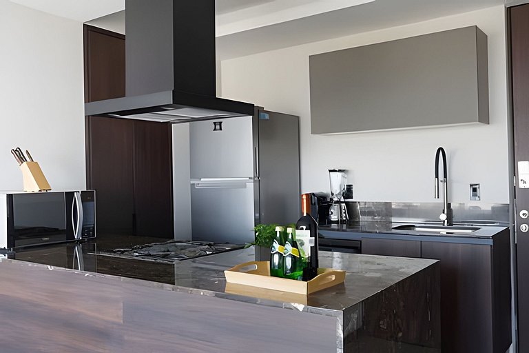 Hidalgo Residences 11G by Del Mar