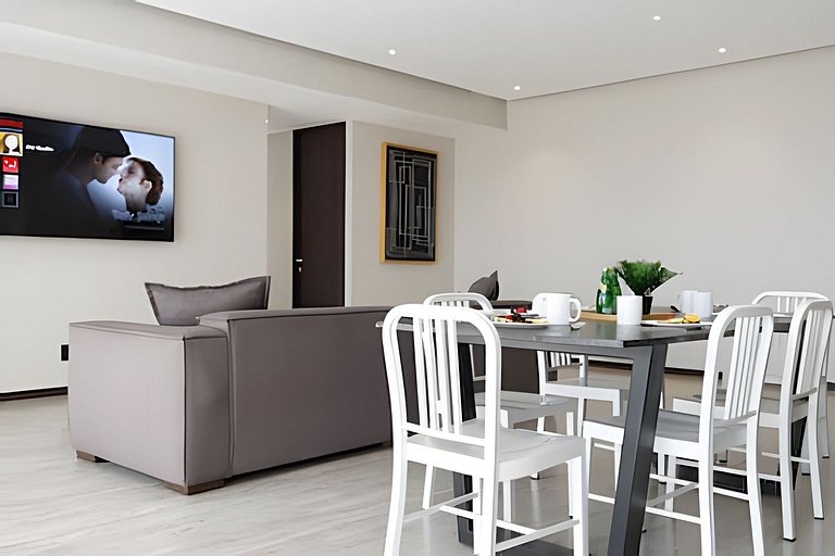 Hidalgo Residences 9A by Del Mar