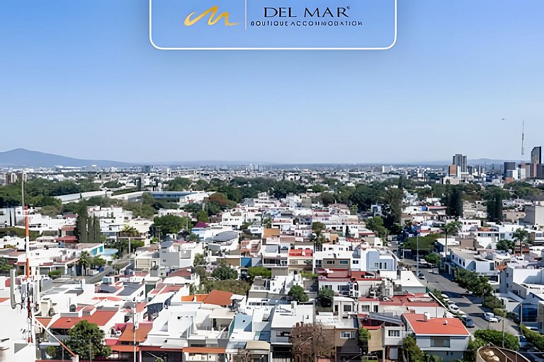 Garibaldi 305 by Del Mar