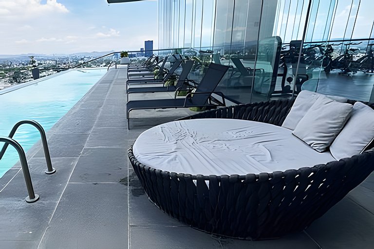 Hidalgo Residences 7D by Del Mar