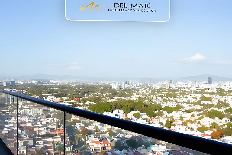 Urbania PHA Torre 100 by Del Mar