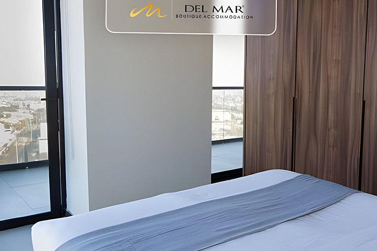 Urbania PHA Torre 100 by Del Mar
