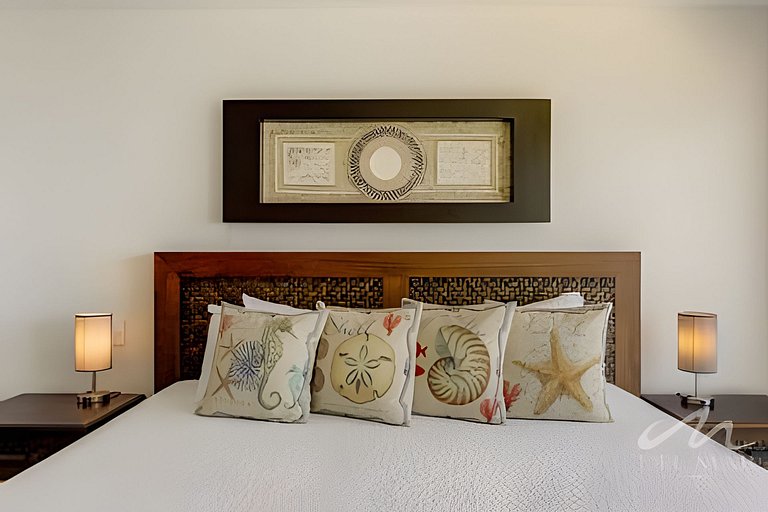 Villa Magna 182 by Del Mar
