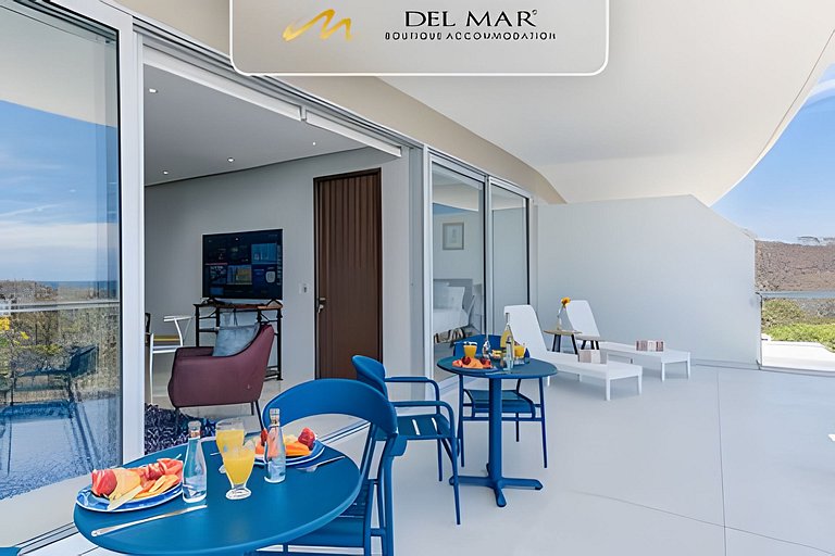 Bolongo 310 by Del Mar