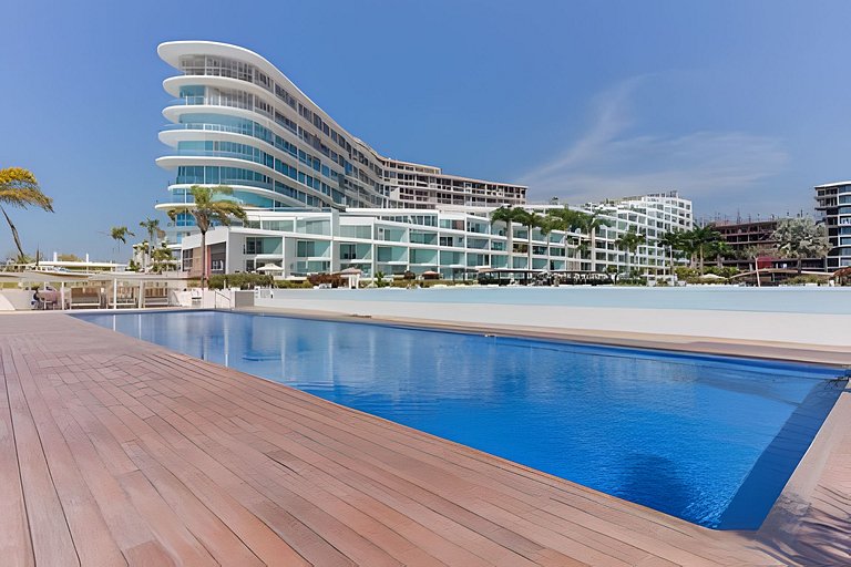 Aria Ocean 309 by Del Mar