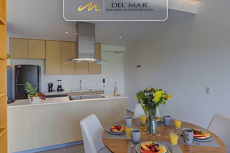 Aria Ocean 309 by Del Mar