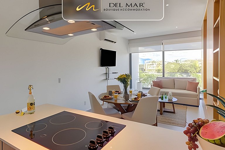 Aria Ocean 309 by Del Mar