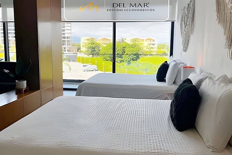 Aria Ocean 309 by Del Mar