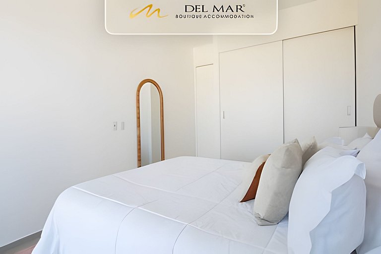 Aria Ocean 614 by Del Mar