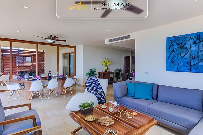 Palma 301 by Del Mar