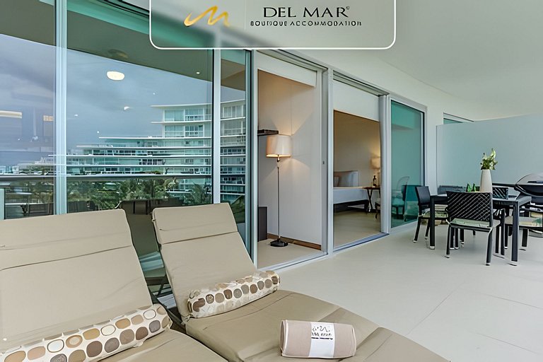 Península 5Q by Del Mar