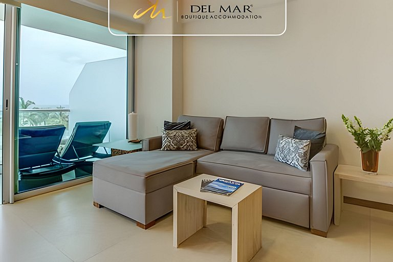Península 5Q by Del Mar
