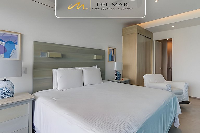 Aria Ocean 807 by Del Mar