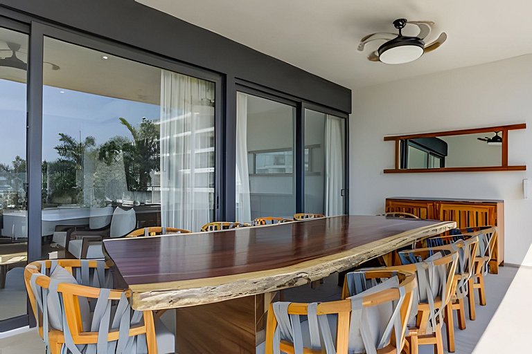 Aria Ocean 406 by Del Mar