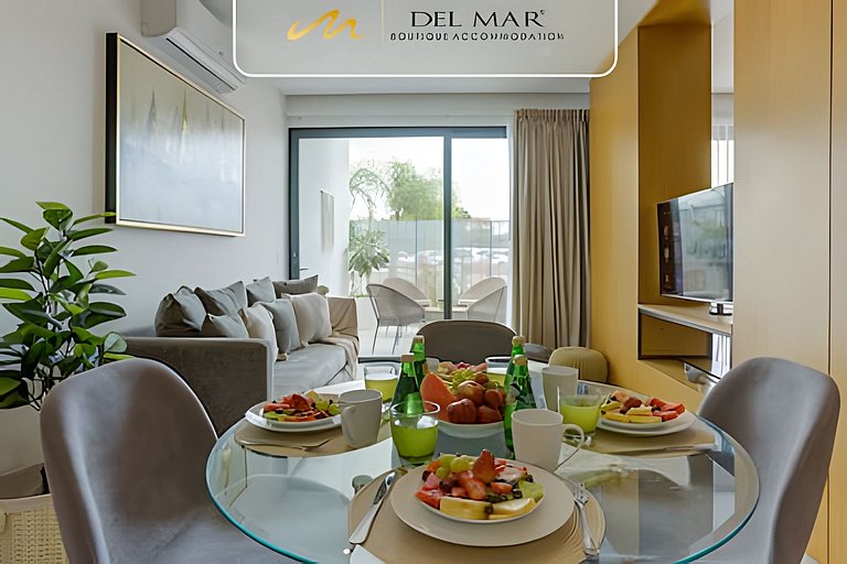 Aria Ocean 109 by Del Mar