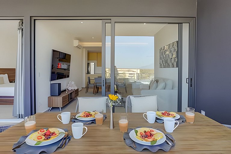 Aria Ocean 511 by Del Mar