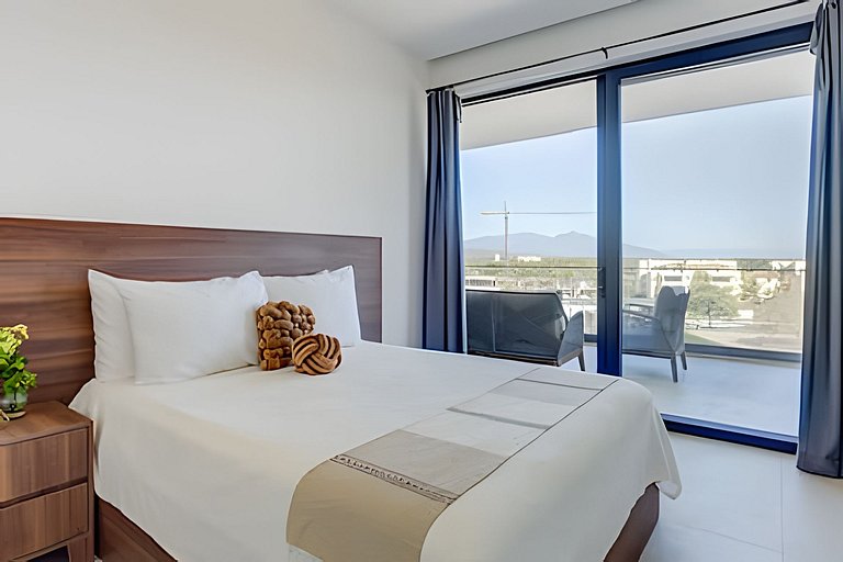 Aria Ocean 511 by Del Mar