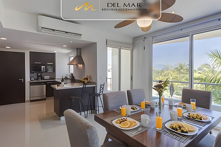 Nitta 301 by Del Mar
