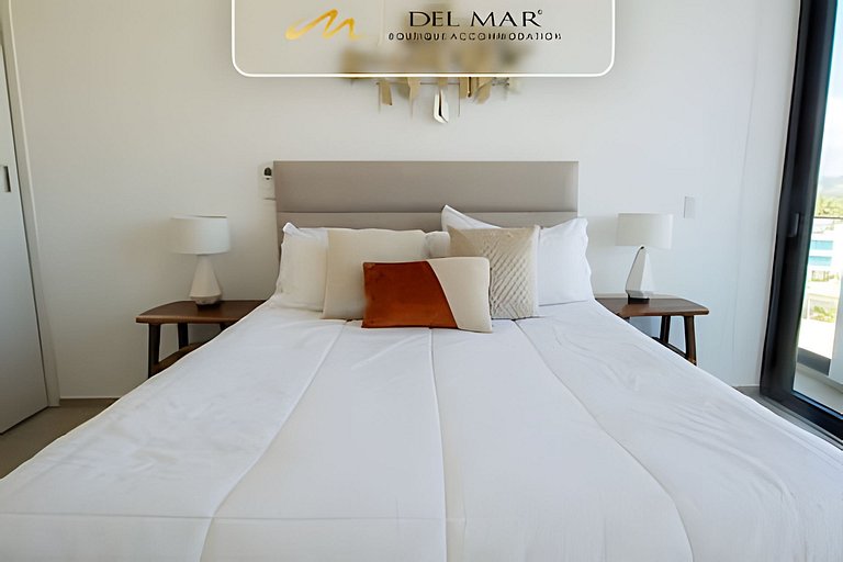 Aria Ocean 614 by Del Mar