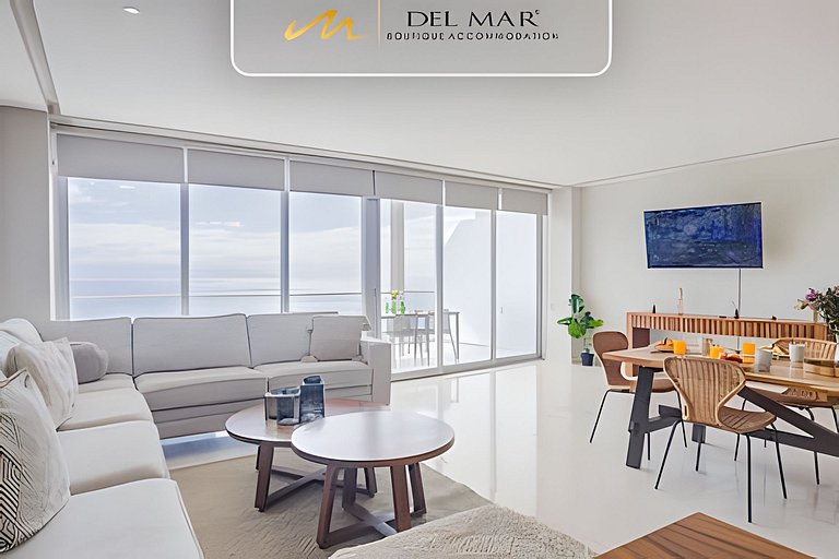 Bolongo 515 by Del Mar