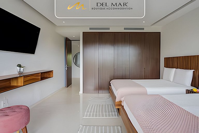 Bolongo 515 by Del Mar