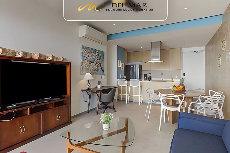 Aria Ocean 805 by Del Mar