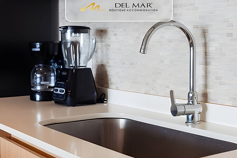 Aria Ocean 805 by Del Mar