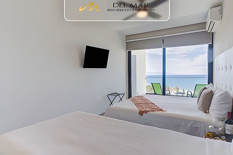 Aria Ocean 805 by Del Mar