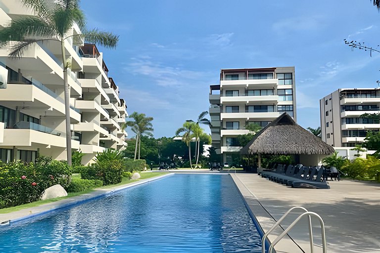 Puertarena I24 by Del Mar