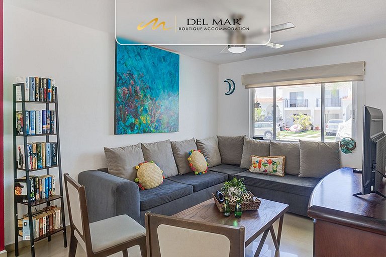 Lomas del Sol 171 by Del Mar