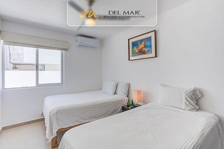 Lomas del Sol 171 by Del Mar