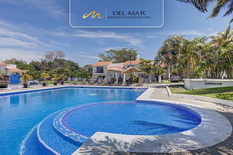 Lomas del Sol 171 by Del Mar